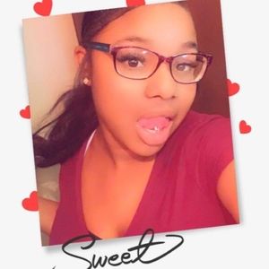 Meet your Posher, Brandy